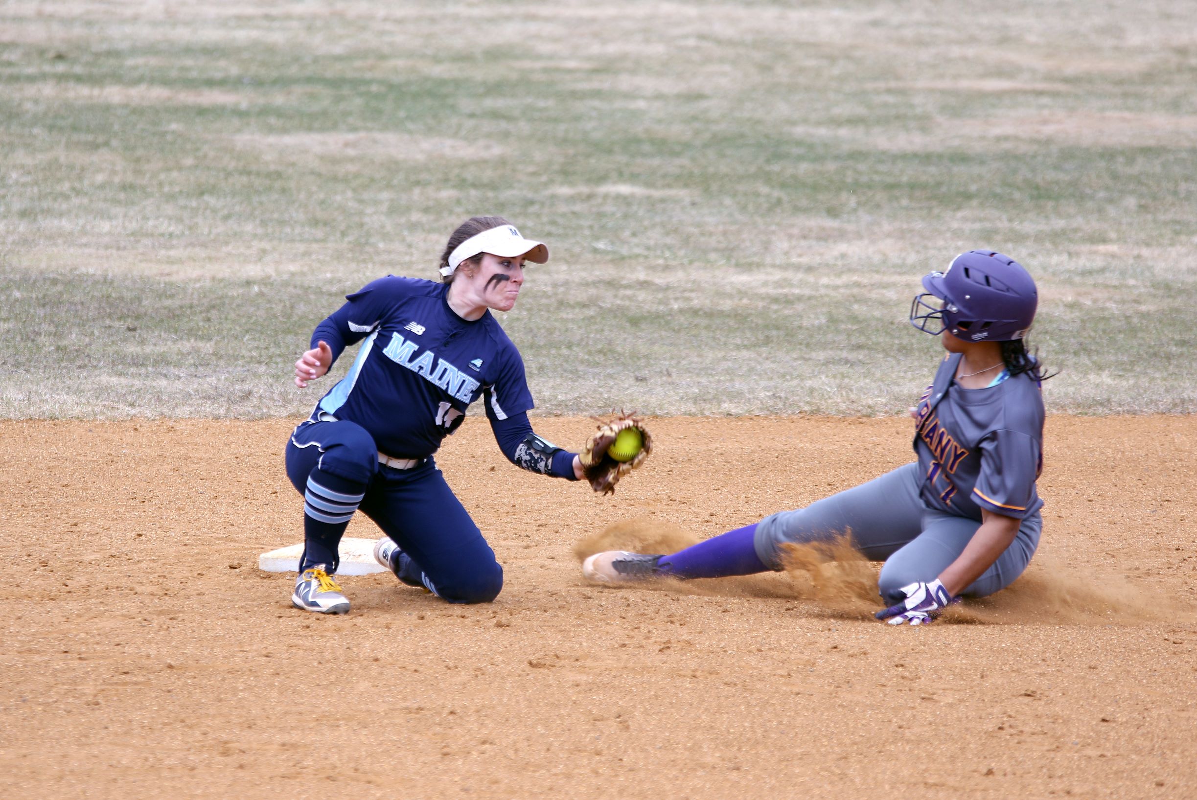 UMaine Softball Splits Doubleheader With Holy Cross Drops Series 